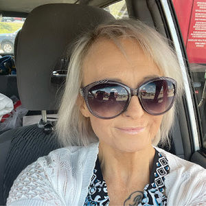 Meet your Posher, Kimberly dawn